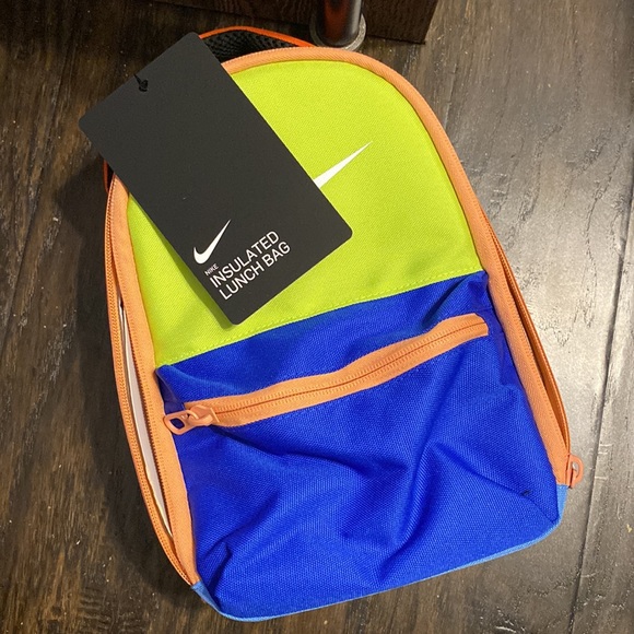 NWT Nike Insulated Lunchbox - Picture 4 of 5